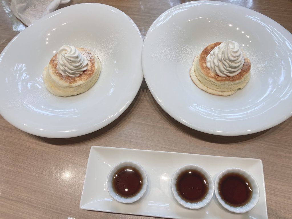 エグ〜カフェ小平キッズコースメニューパンケーキ
